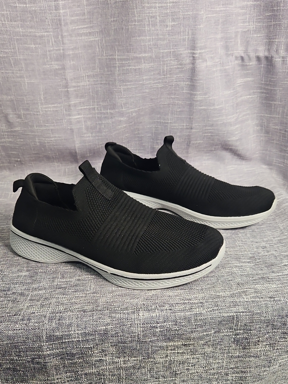RedHead Men's Slip-On Knit Sneakers - Black and White